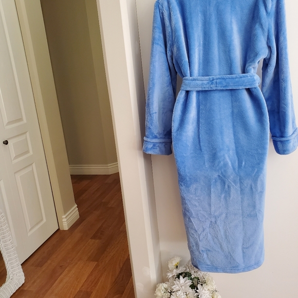 Jasmine Cozy Blue Robe - Picture 5 of 7